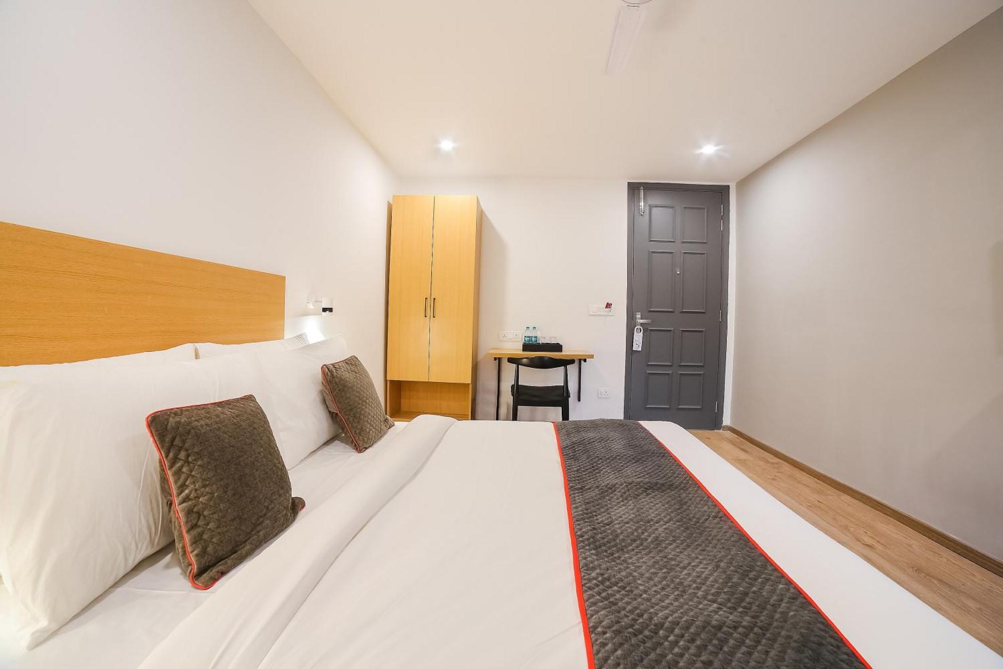 Hotel Super Townhouse Near Appu Ghar Gurgaon Exterior foto