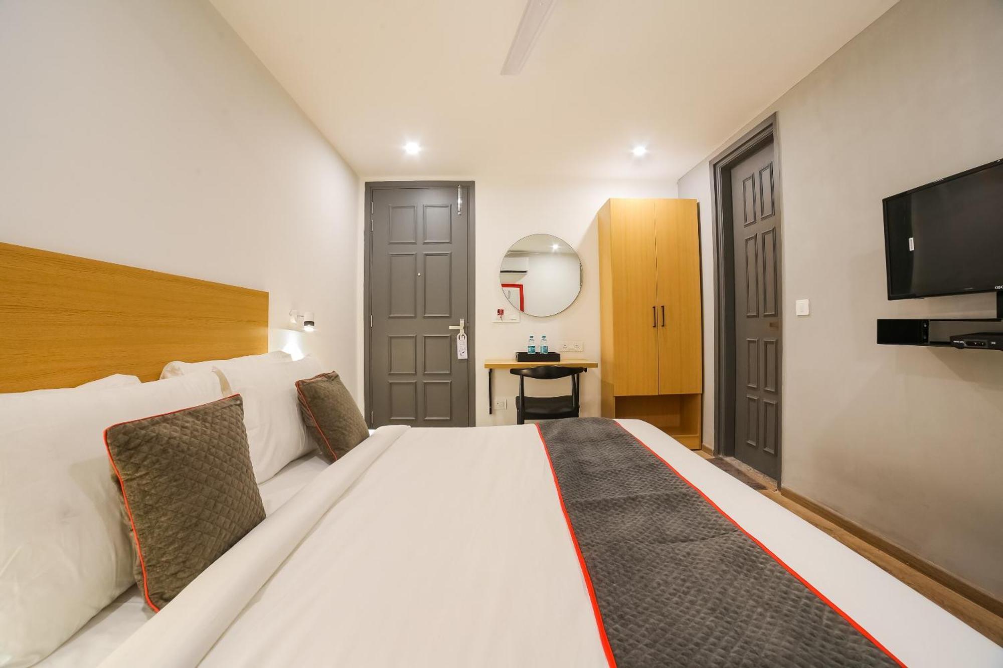 Hotel Super Townhouse Near Appu Ghar Gurgaon Exterior foto